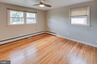 2008 Wildwood Dr, Wilmington, DE 19805 - photo 6