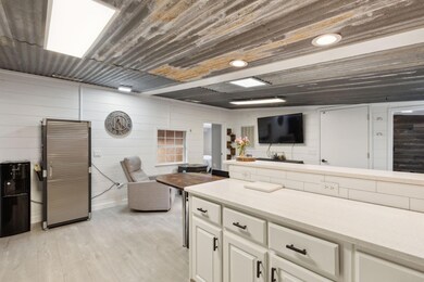 11826 Us Highway 69, Whitewright, TX 75491 - photo 7