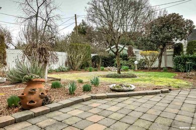 624 9th Ave SW, Albany, OR 97321 - photo 4