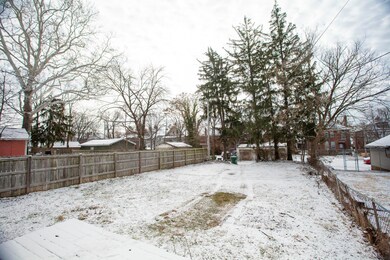 375 E 15th_0006