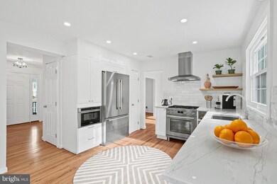 20816 Waterbeach Place, Sterling, VA 20165 - photo 6