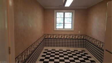 1989 Spero Rd, Asheboro, NC 27205 - photo 5