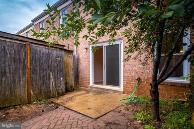 9615 Nonquitt Dr, Fairfax, VA 22031 - photo 7