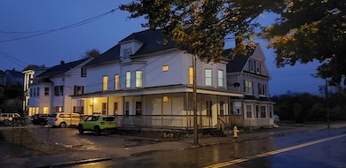 91 Chase Ave unit 2, Webster, MA 01570 - photo 3