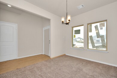 258 Eagleville Dr, Alvin, TX 77511 - photo 6