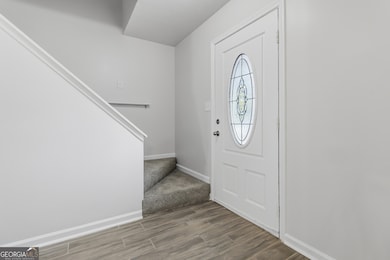 5051 Chadwick Ct, Decatur, GA 30035 - photo 5