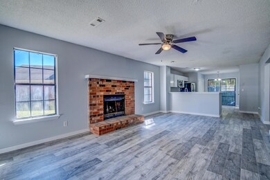 821 Temple Rd-9