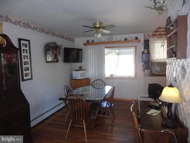 3239 Old School Rd, Pennsburg, PA 18073 - photo 5