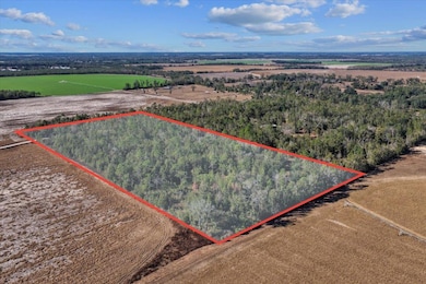 0 SE Camelot Way unit 393706, Lee, FL 32059 - photo 2