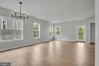 910 N Lincoln St unit 2-01, Palmyra, PA 17078 - photo 6