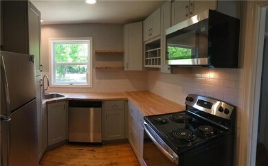 1329 E Tennie St, Gainesville, TX 76240 - photo 6