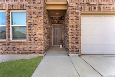 10419 Goose Way, San Antonio, TX 78224 - photo 6