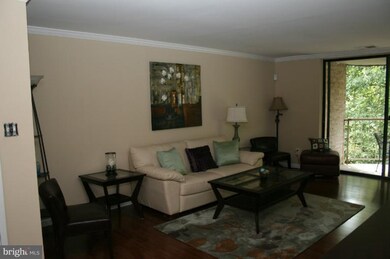 3352 Huntley Square Dr unit A2, Temple Hills, MD 20748 - photo 4