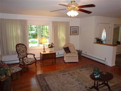 20 Bancker Ave, Schenectady, NY 12302 - photo 6