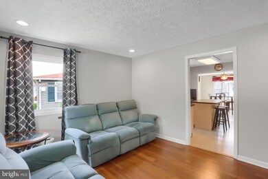 535 Compass Rd E, Middle River, MD 21220 - photo 3