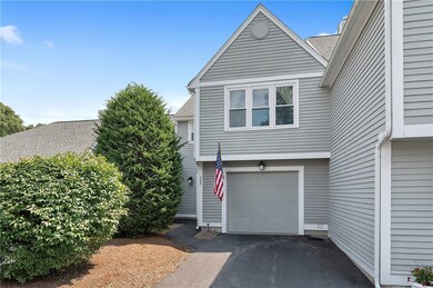 304 Brookhaven Ln unit 304, Woonsocket, RI 02895 - photo 3