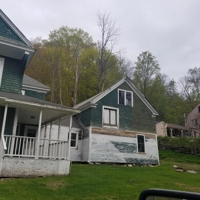 37 Highland Ave, Dexter, ME 04930 - photo 3