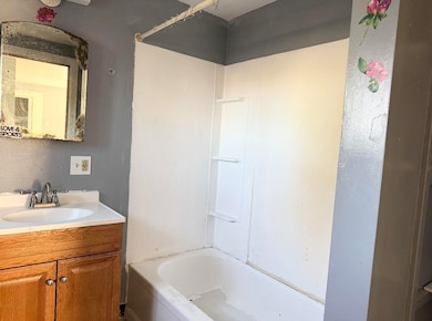 320 3rd Ave S, Wolf Point, MT 59201 - photo 6