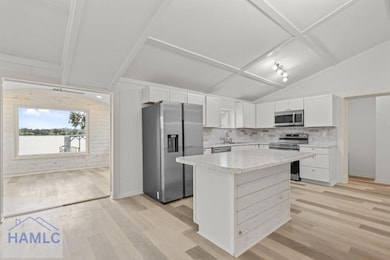 967 Lake Dr, Midway, GA 31320 - photo 4