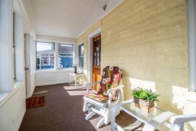 10 Harrison Enclosed Porch 2