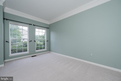 9916 Farm Pond Rd, Laurel, MD 20708 - photo 2