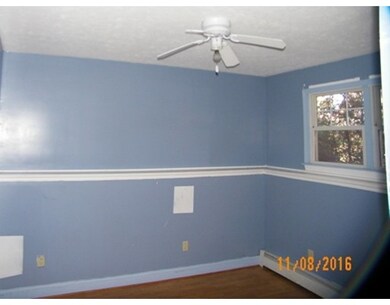 43 Russell St, Ludlow, MA 01056 - photo 6