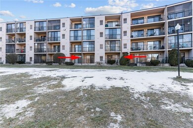 650 E Greenwich Ave unit 2-107, West Warwick, RI 02893 - photo 4