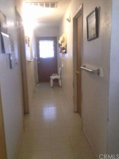 Hallway (permitted addition)