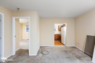 03-Living Room Unit 1 MS_6444