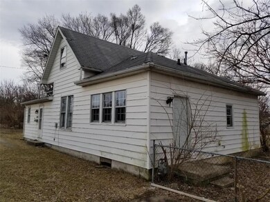 3713 E Lynn St, Anderson, IN 46013 - photo 2