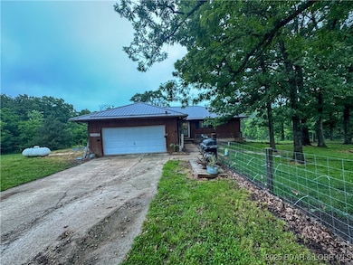 4714 Ponderosa Dr, Stover, MO 65078 - photo 2