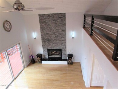 112 Buckboard Ln, Lords Valley, PA 18428 - photo 3