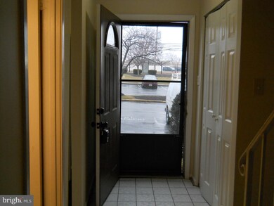 2324 Sun Valley Cir unit 1-J, Silver Spring, MD 20906 - photo 3