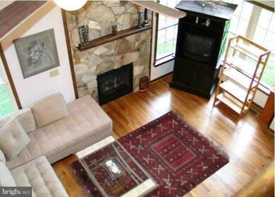 78 Barrow Ln, Stanardsville, VA 22973 - photo 2