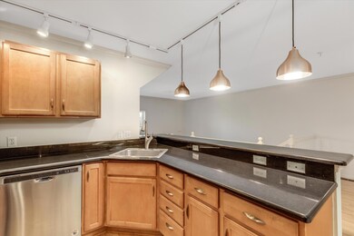 12-2992 Barclay Way 009