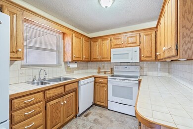 4 Brentwood Dr, Bella Vista, AR 72715 - photo 7