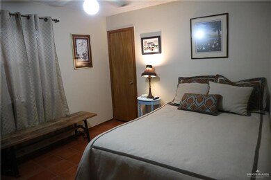 2020 Anacua Cir, Edinburg, TX 78539 - photo 7