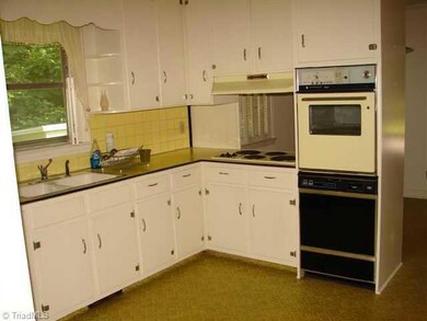 1132 Richardson St, Ramseur, NC 27316 - photo 7