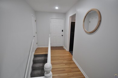 3110 SW 30th St, Topeka, KS 66614 - photo 3