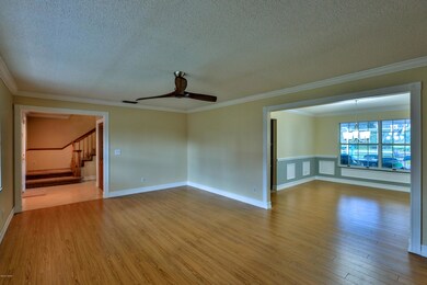 29 Oakmont Cir II-12