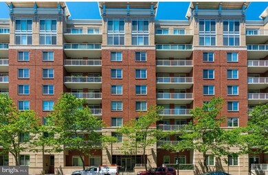 The Hawthorn Condominium unit 102, Arlington, VA 22203 - photo 2