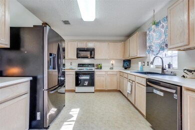 8405 Mild Creek Ln, Denton, TX 76210 - photo 6