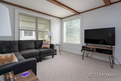 2120 Audobon St-9