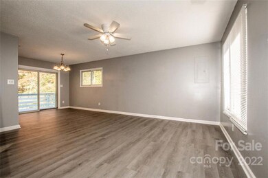 1610 3rd St, Statesville, NC 28677 - photo 6