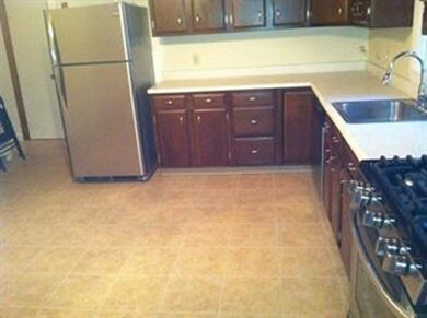 64 Guinan St, Waltham, MA 02451 - photo 4