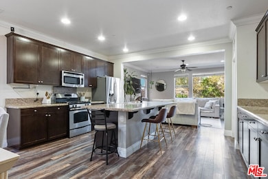 19861 Via Beeler, Newhall, CA 91321 - photo 4