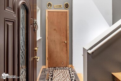 03-Front Entry_DMD_2537