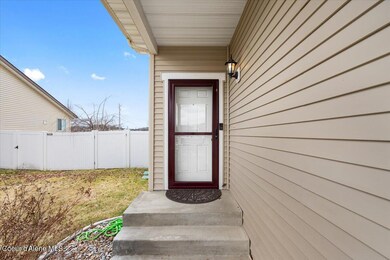 04-Front entry