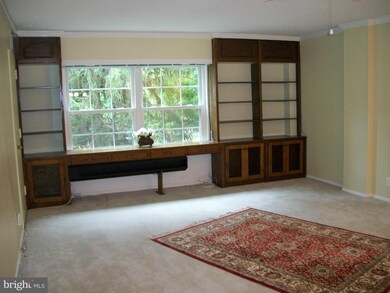 7640 Tremayne Place unit 109, McLean, VA 22102 - photo 5