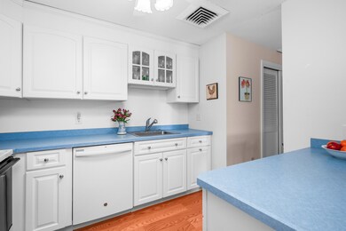 Plenty of cabinets